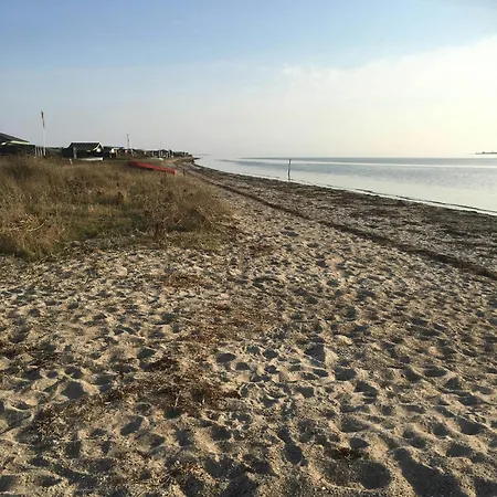 Charming Summer House In With Sea View *