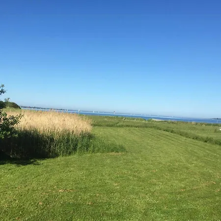 別荘 Charming Summer House In With Sea View フ ァボルグ