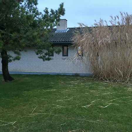 Charming Summer House In With Sea View * フ ァボルグ