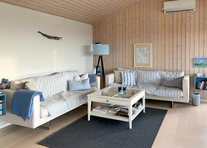 Semesterbostad Charming Summer House In With Sea View Fåborg