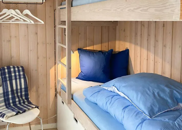 Charming Summer House In With Sea View Fåborg