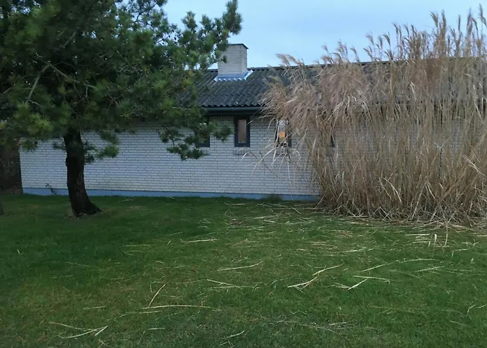 Charming Summer House In With Sea View * Fåborg