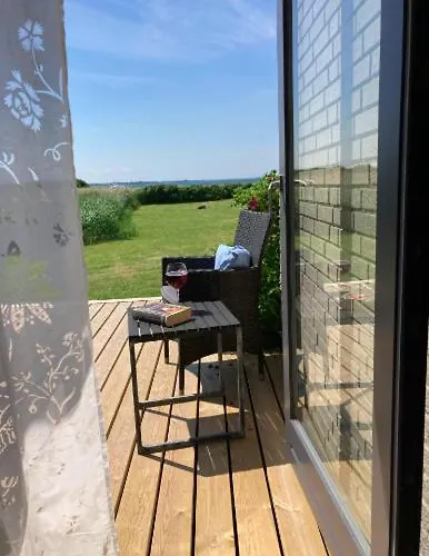 Charming Summer House In With Sea View *